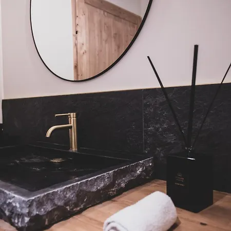 Casteret-15 Couchages-brasero-bain Nordique Chalet Guchan