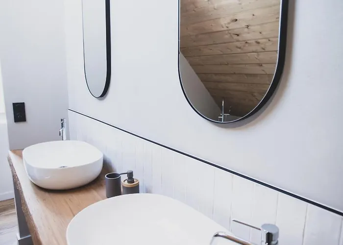 Casteret-15 Couchages-brasero-bain Nordique Guchan